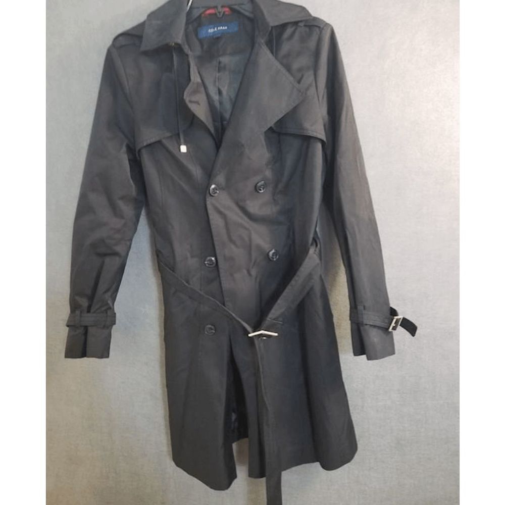 Cole Haan Women's Classic Belted Trench Black/ Gray Coat Size Medium, MSRP $225 - Picture 4 of 6
